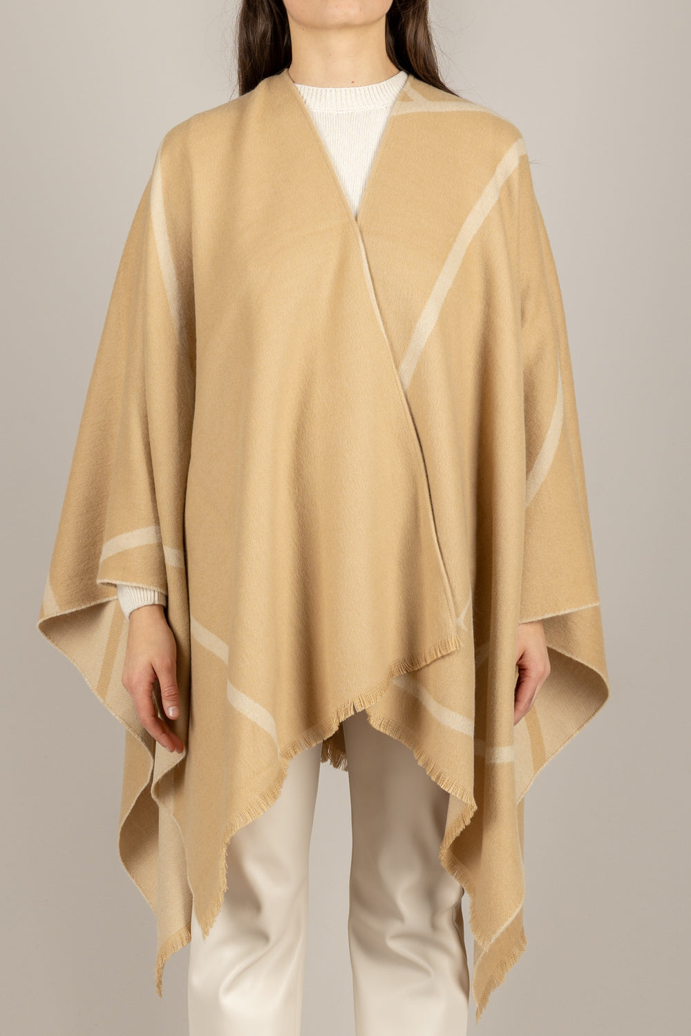 MM MaxMara - 2526546037 - MANTELLA IN LANA GIUDEA