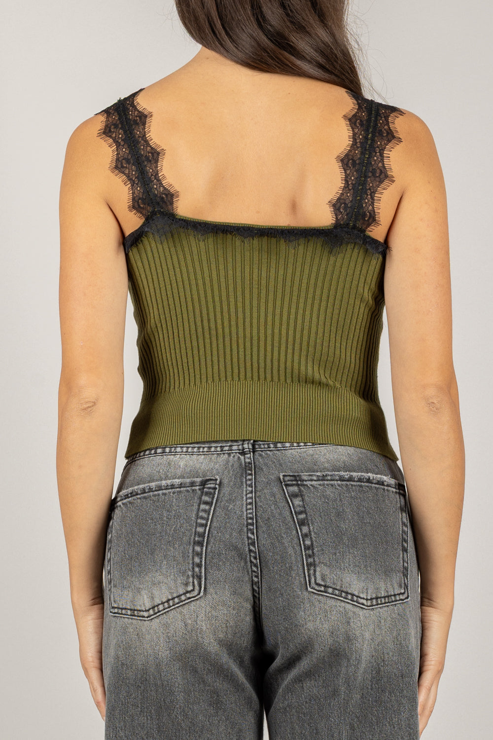 TENSIONE IN - W5HMT25A418 - TOP A COSTINE CON PIZZO