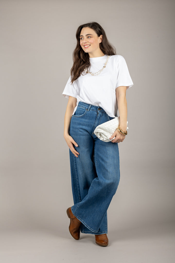 EMUNA - 271M05 - T-SHIRT CON SPACCHETTI