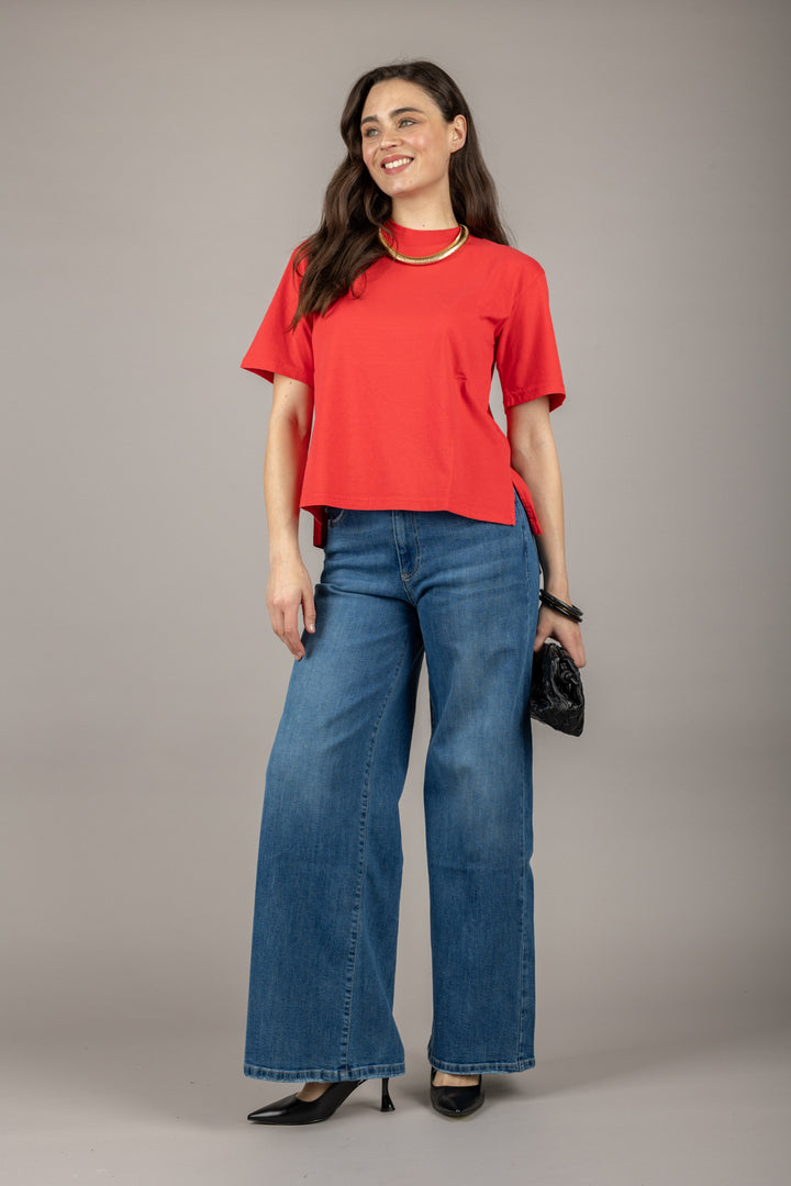 EMUNA - 271M05 - T-SHIRT CON SPACCHETTI