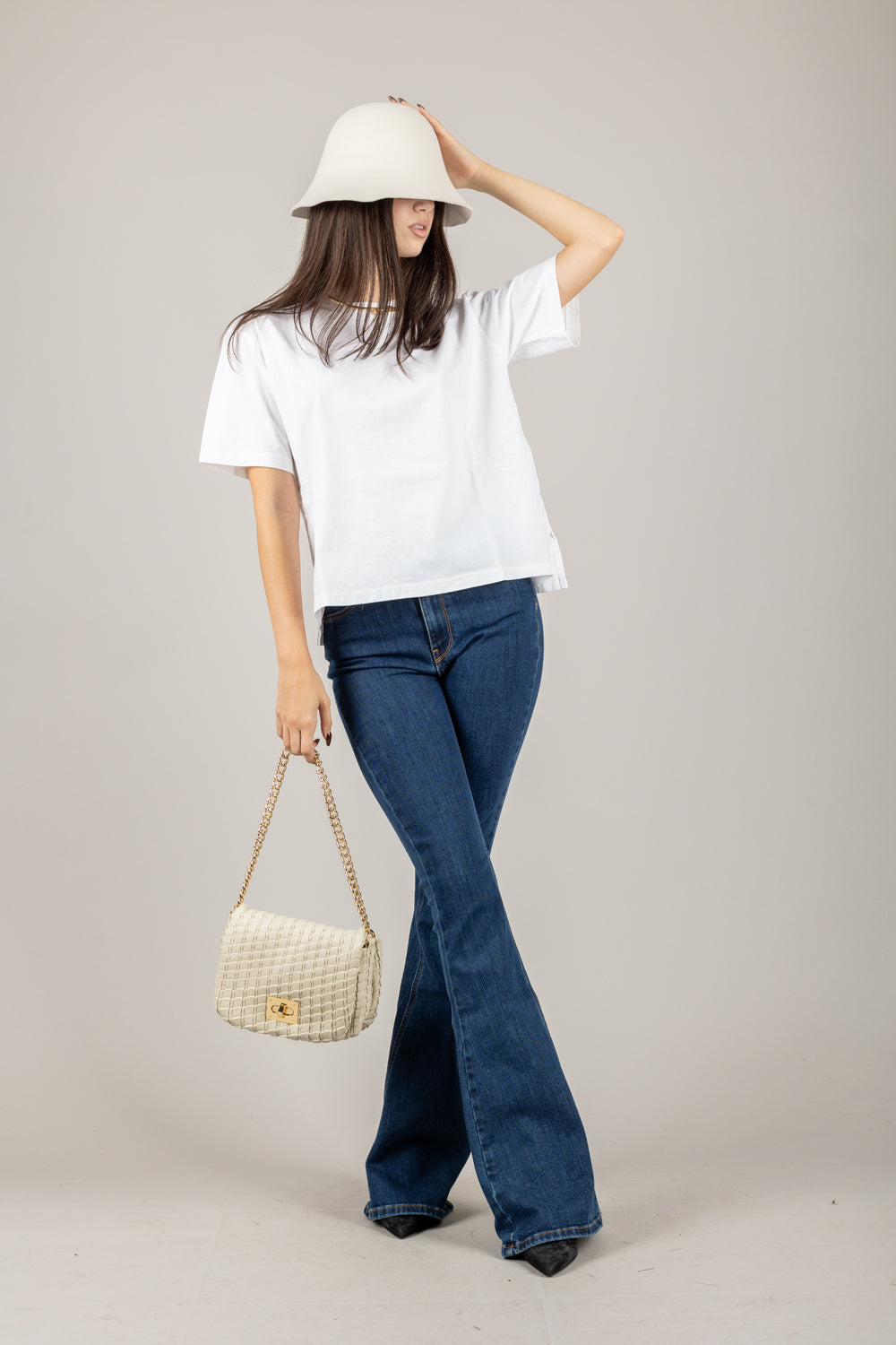 EMUNA - 271-M-05 - T-SHIRT BASIC CON SPACCHETTI