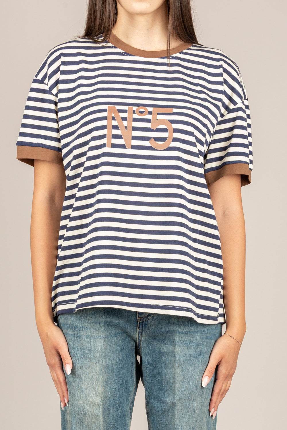 TENSIONE IN - 26M4561 - T-SHIRT RIGATA N°5 PANNA/BLU/CUOIO