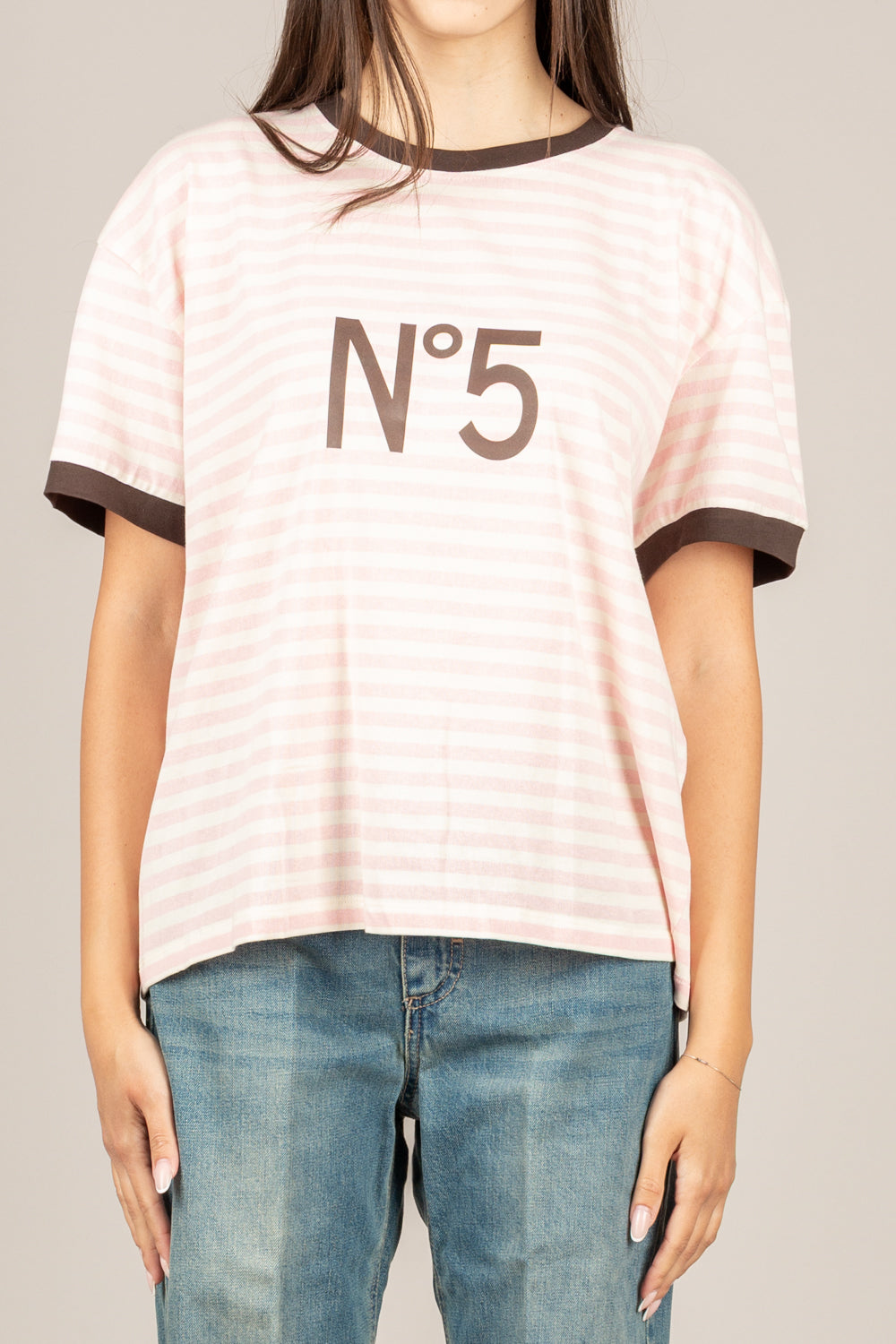 TENSIONE IN - 26M4561 - T-SHIRT RIGATA N°5 PANNA/ROSA/MORO