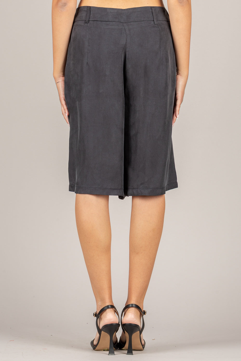 TENSIONE IN - 26P4728 - BERMUDA IN MISTO CUPRO NERO