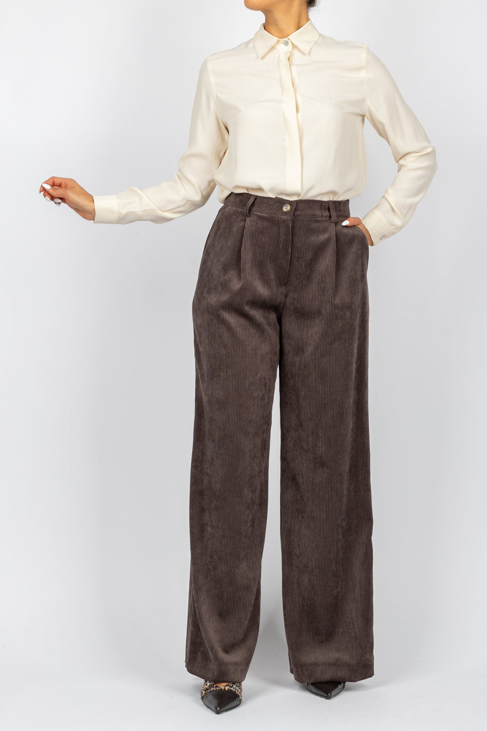 DIXIE - P845K202 - PANTALONE CON PINCES IN VELLUTO