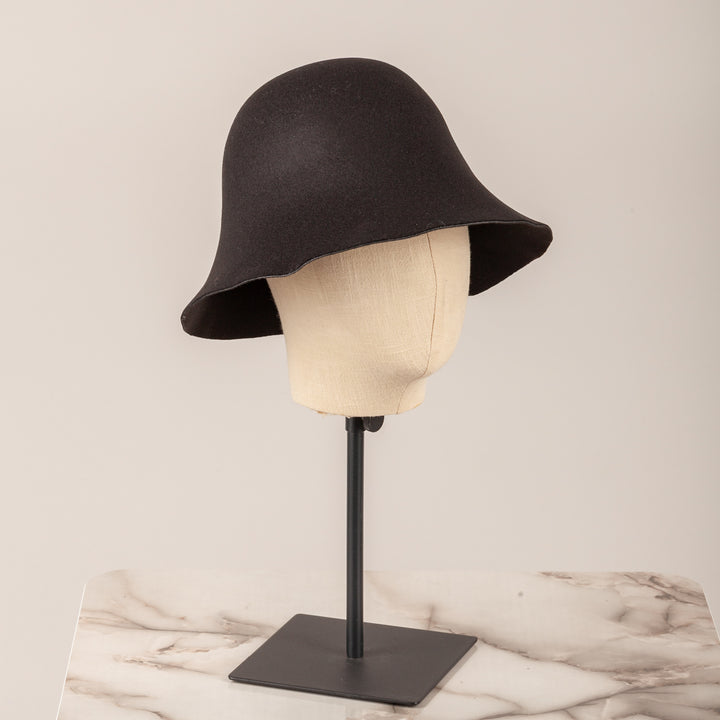 STORY - CAPPELLO CLOCHE