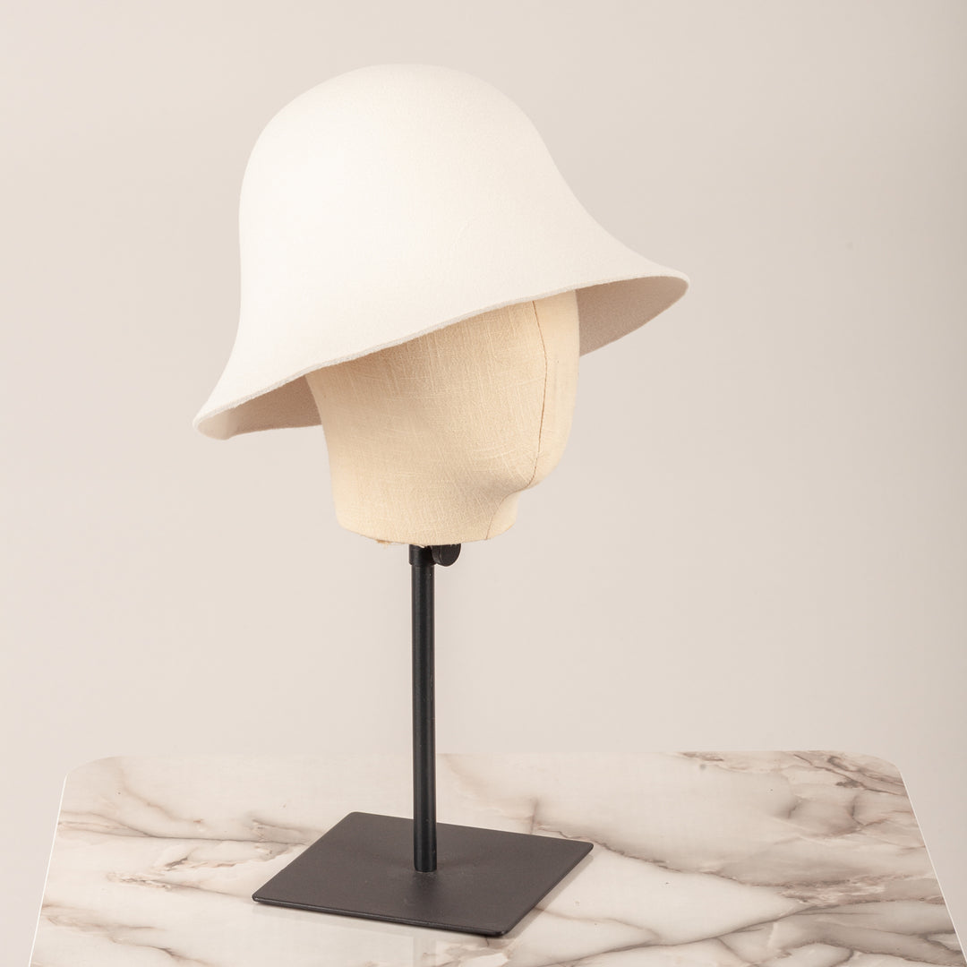 STORY - CAPPELLO CLOCHE