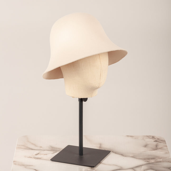 STORY - CAPPELLO CLOCHE