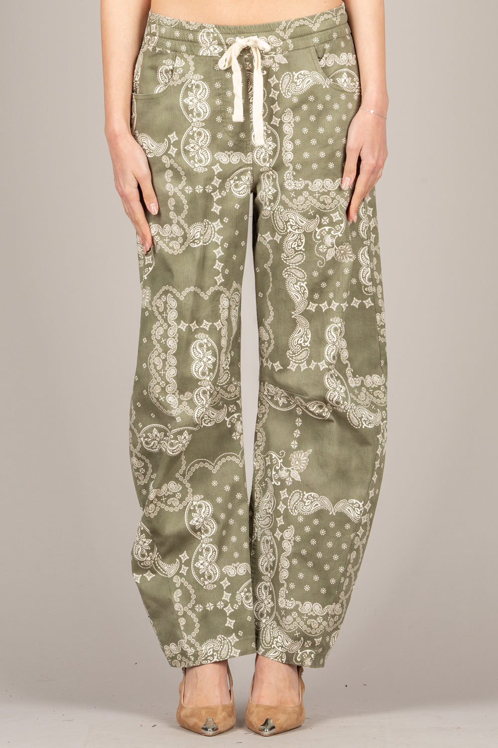 MOTEL - S26PA42 - PANTALONE BARREL STAMPA BANDANA UNICA