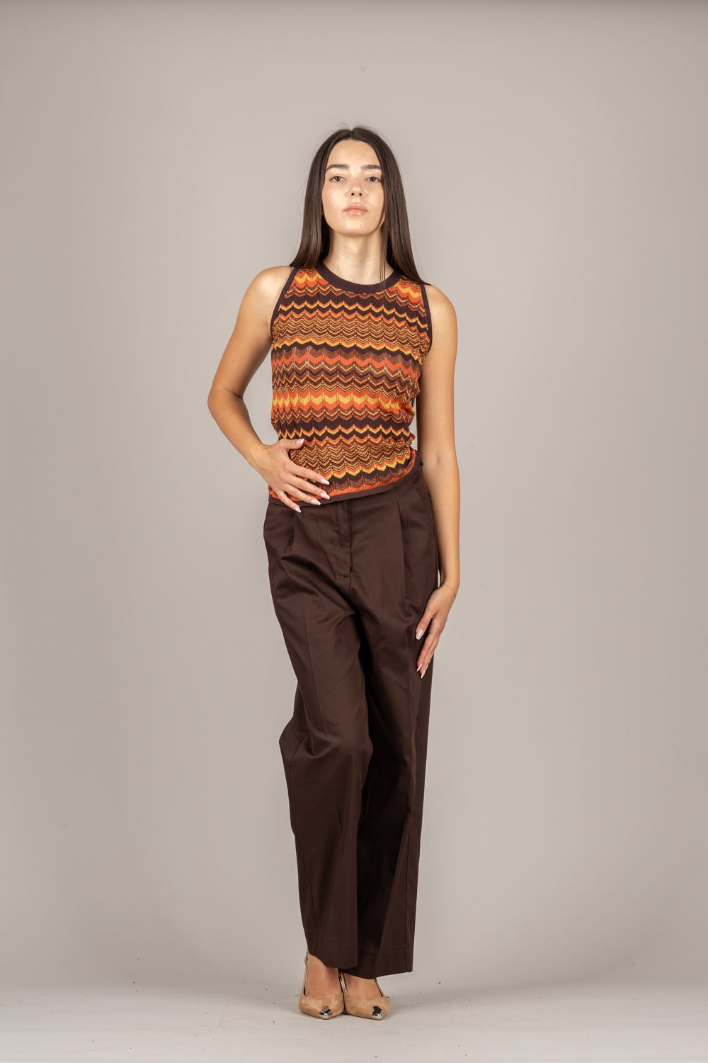VICOLO - TAB1900 - PANTALONE GAMBA DRITTA CON PINCES FONDENTE