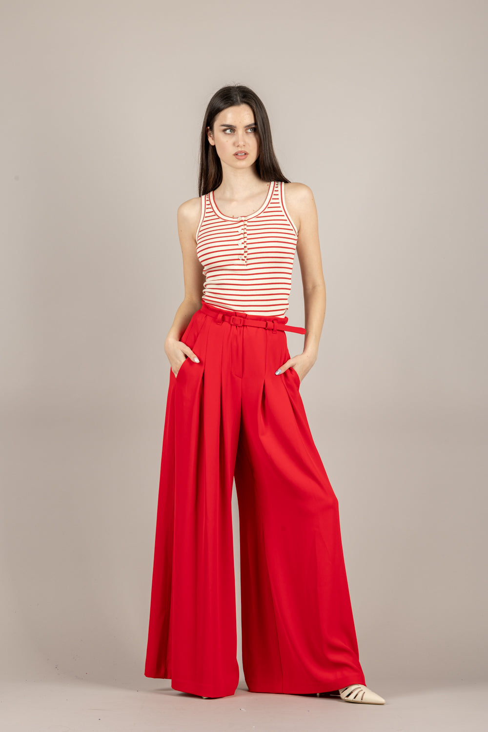 VICOLO - UAB0208 - CANOTTA ECRU/ROSSO