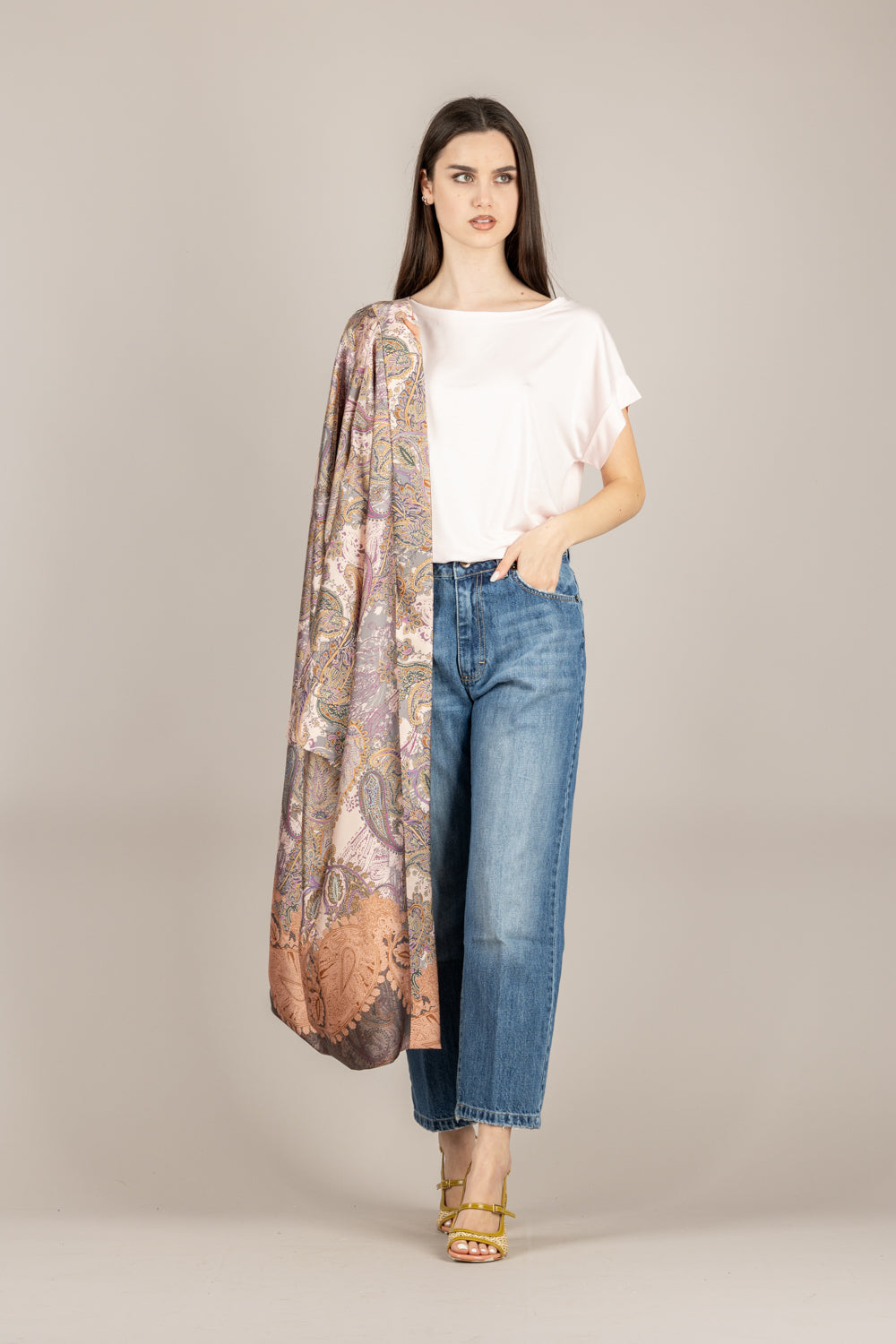 VICOLO - UAB0233 - MAGLIA ROSA PALLIDO