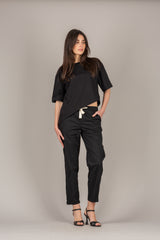 VICOLO - UAB0281 - T-SHIRT BASIC ASIMMETRICA NERO